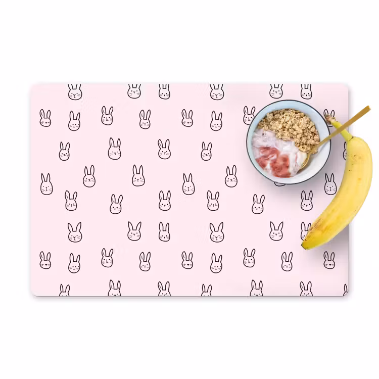 Konijnen - Minimalistisch - Roze Placemat vinyl groot 368 -zzzproduct_Kitchenyeah-website