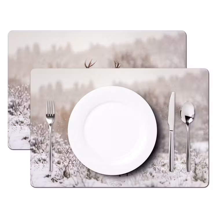 Edelhert - Bos - Sneeuw - Winter - Majestueus Placemat vinyl groot -zzsfeer2_Kitchenyeah-website