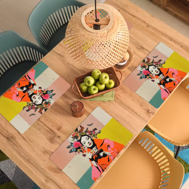 Retro - Vrouw - Kopje - Vlinders Placemat vinyl groot -zzsfeer5_Kitchenyeah-website
