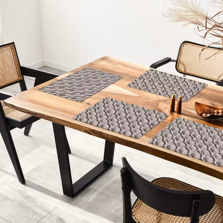 Zand - Schelpenvorm - Grijs Placemat vinyl groot 368 -zzsfeer4_Kitchenyeah-website