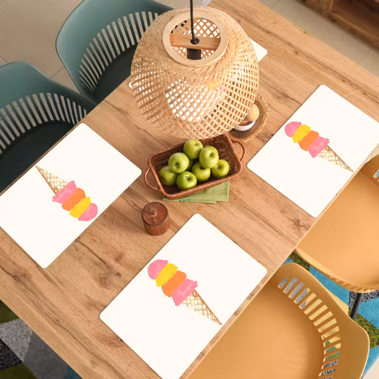 Schepijs - Hoorntje - Illustratie - Minimalistisch Placemat vinyl groot -zzsfeer5_Kitchenyeah-website