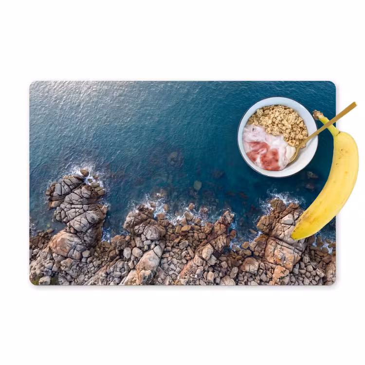 Zee - Kustlijn - Natuur - Abstract - Blauw Placemat vinyl groot -zzzproduct_Kitchenyeah-website