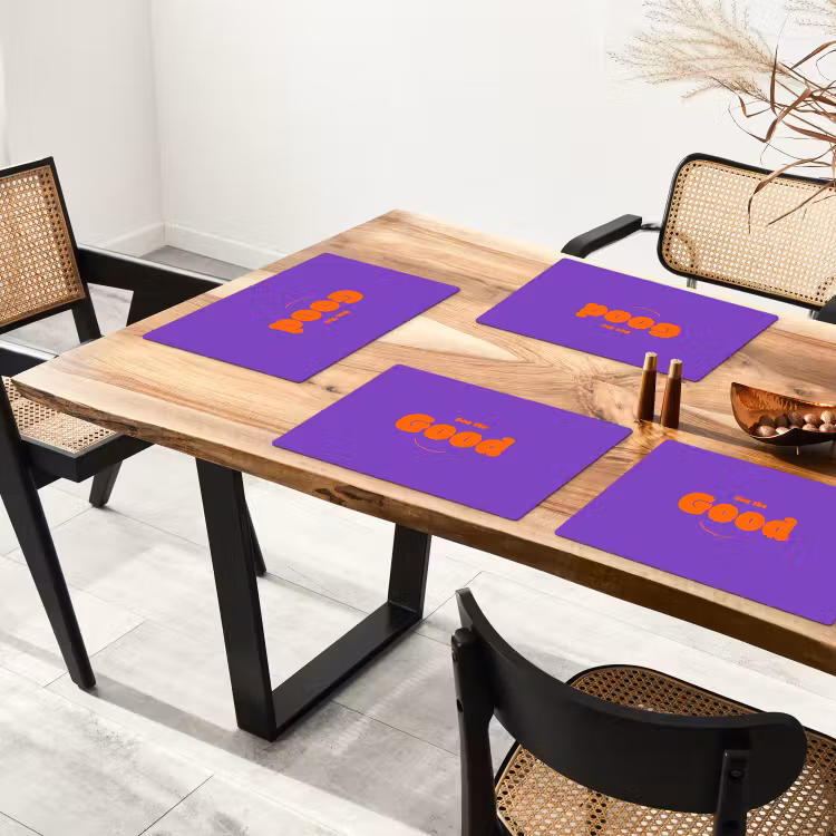See the good - Oranje - Paars - Smiley Placemat vinyl groot -zzsfeer4_Kitchenyeah-website