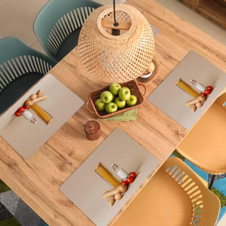 Spaghetti - Melk - Tomaten - Eieren - Brood Placemat vinyl groot -zzsfeer5_Kitchenyeah-website