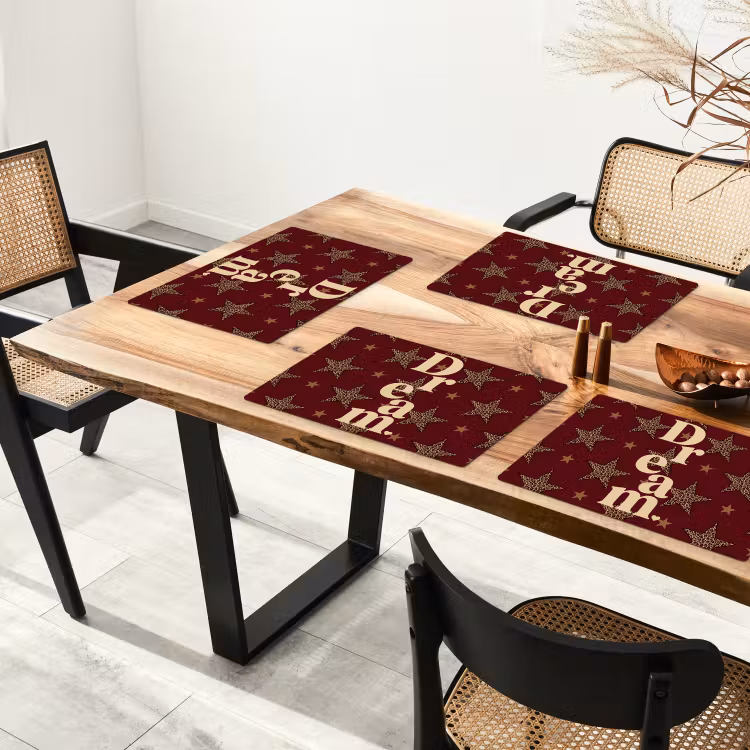 Sterren - Luipaardprint - Dream - Bordeaux Placemat vinyl groot -zzsfeer4_Kitchenyeah-website