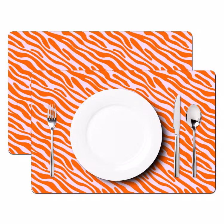 Strepen - Dynamisch - Oranje Placemat vinyl groot 368 -zzsfeer2_Kitchenyeah-website
