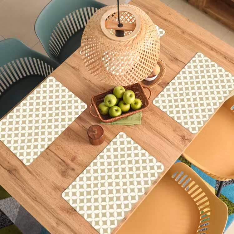 Symmetrisch - Motief - Beige Placemat vinyl groot 368 -zzsfeer5_Kitchenyeah-website
