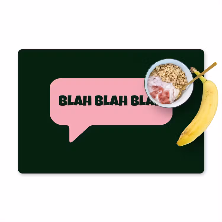 Tekstwolk - BLAH BLAH BLAH - Roze Placemat vinyl groot -zzzproduct_Kitchenyeah-website