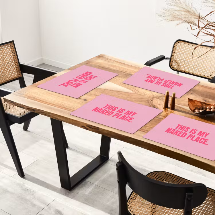 Tekst - Modern - Roze Placemat vinyl groot -zzsfeer4_Kitchenyeah-website