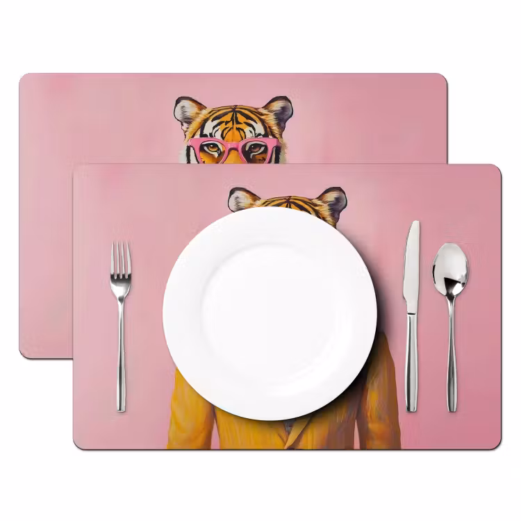 Tijger - Bril - Geel - Jasje Placemat vinyl groot -zzsfeer2_Kitchenyeah-website