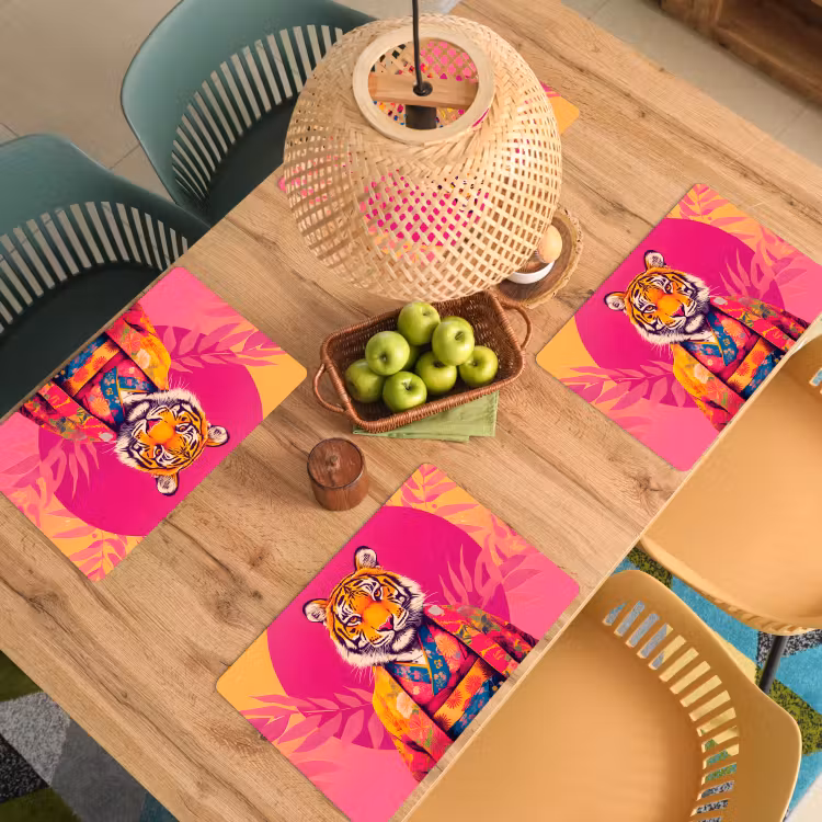 Tijger - Kimono - Planten - Roze Placemat vinyl groot -zzsfeer5_Kitchenyeah-website