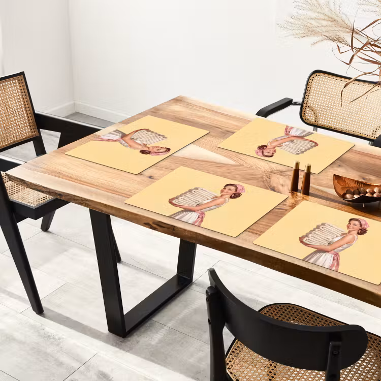 Handdoeken - Vrouw - Jurk - Roze Placemat vinyl groot -zzsfeer4_Kitchenyeah-website