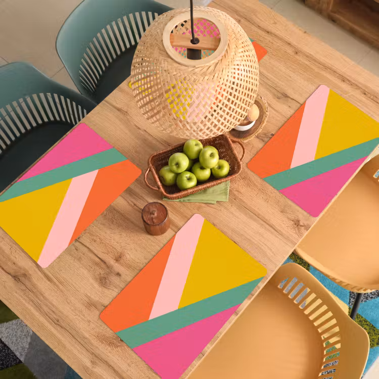 Driehoeken - Kleurrijk - Abstract Placemat vinyl groot -zzsfeer5_Kitchenyeah-website