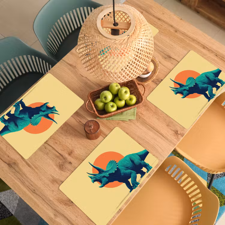 Triceratops - Cirkel - Oranje - Hoorns Placemat vinyl groot -zzsfeer5_Kitchenyeah-website