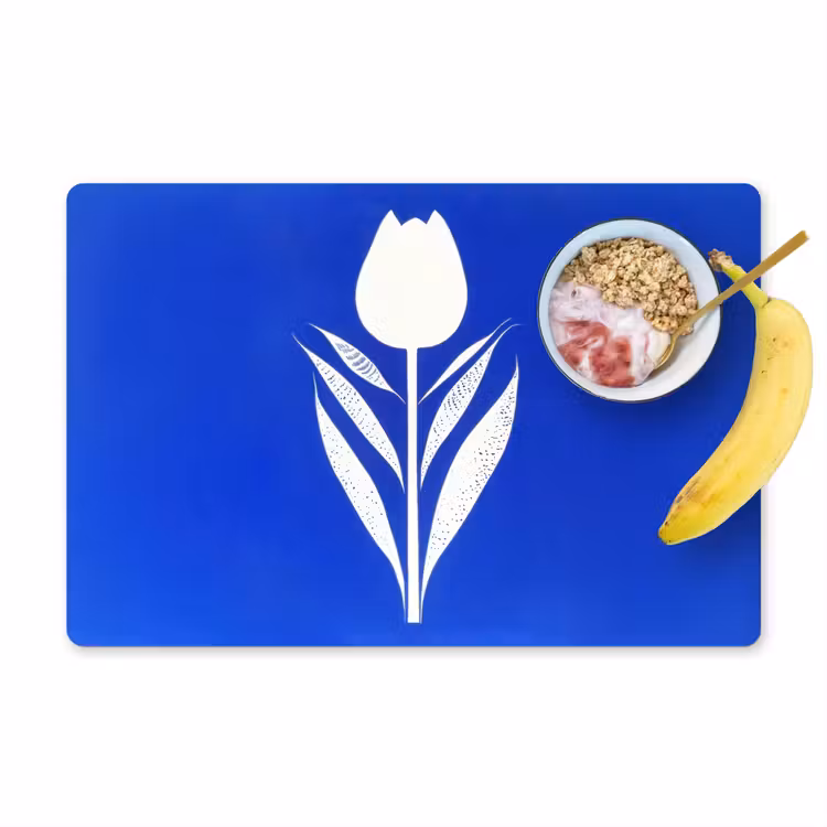 Tulp - Minimalistisch - Bladeren - Wit Placemat vinyl groot -zzzproduct_Kitchenyeah-website