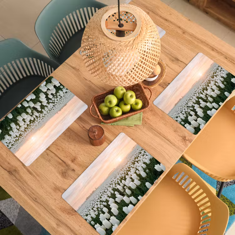 Tulpen - Landschap - Wit Placemat vinyl groot -zzsfeer5_Kitchenyeah-website