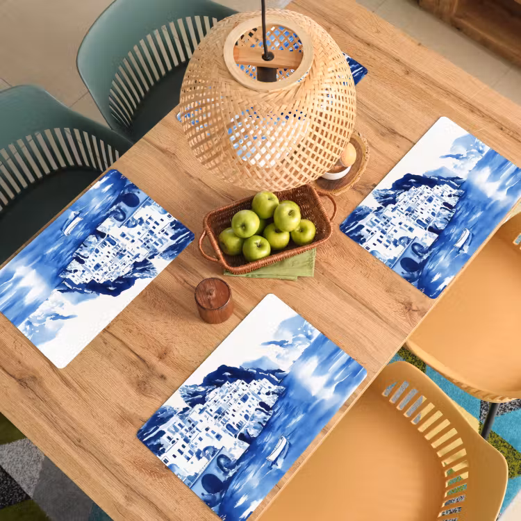 Dorp - Rotswand - Roeiboot - Water Placemat vinyl groot -zzsfeer5_Kitchenyeah-website