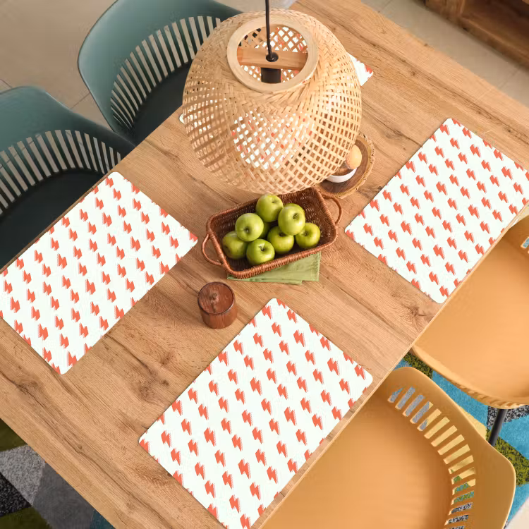 Wit - Rode - Bliksem Placemat vinyl groot 368 -zzsfeer5_Kitchenyeah-website