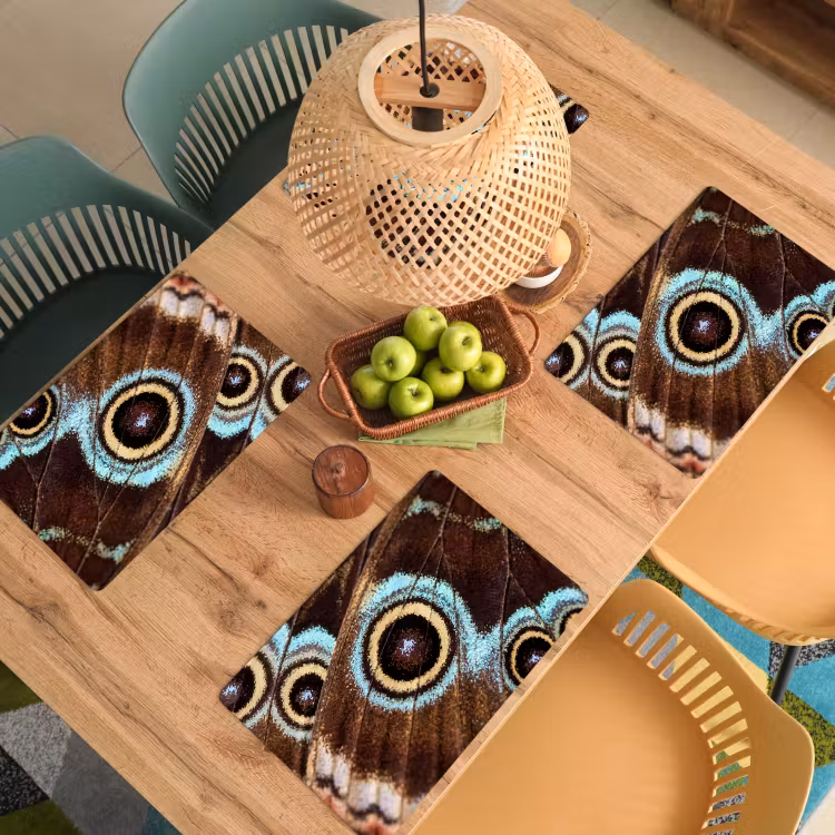 Vleugels - Vlinder - Blauw Placemat vinyl groot -zzsfeer5_Kitchenyeah-website