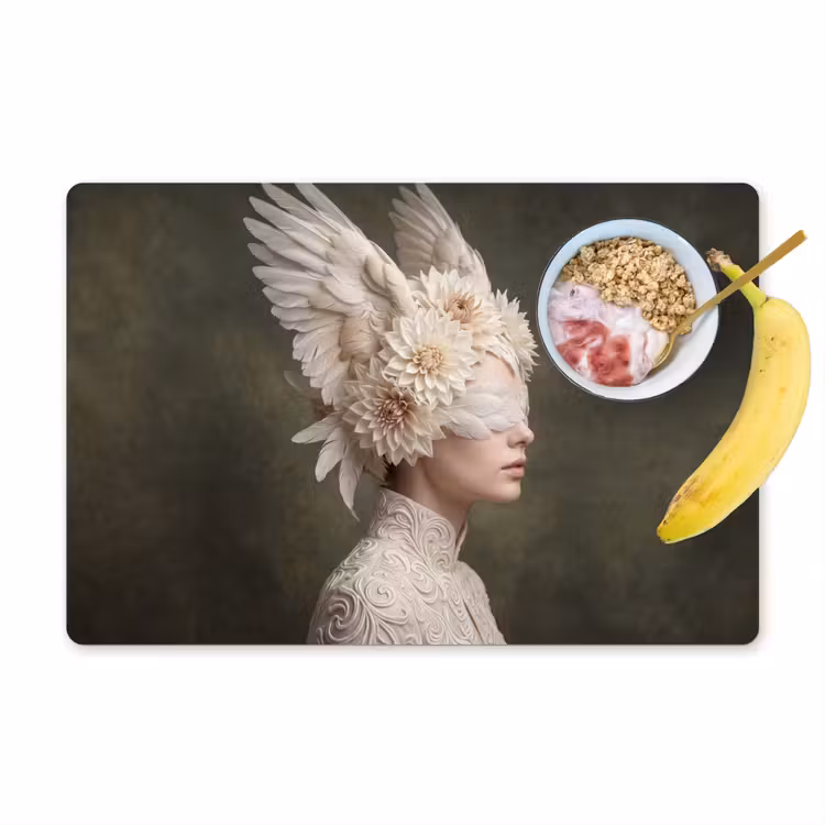 Vleugels - Vrouw - Wit Placemat vinyl groot -zzzproduct_Kitchenyeah-website