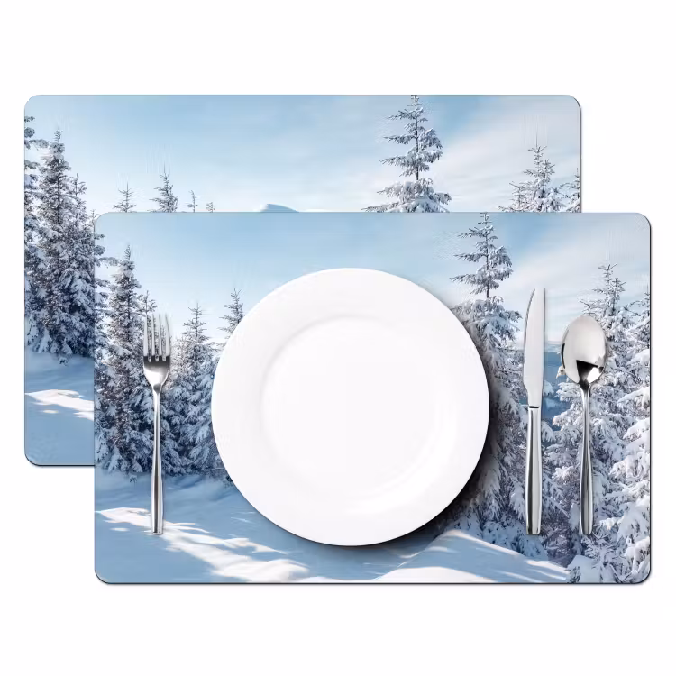 Winterlandschap - Natuur - Berg - Bomen - Sneeuw Placemat vinyl groot -zzsfeer2_Kitchenyeah-website