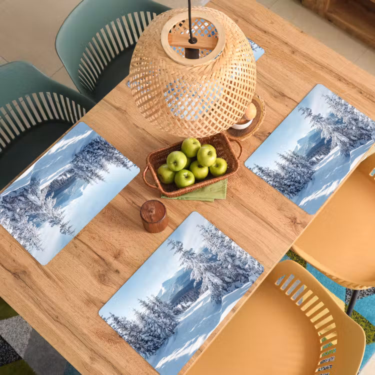 Winterlandschap - Natuur - Berg - Bomen - Sneeuw Placemat vinyl groot -zzsfeer5_Kitchenyeah-website