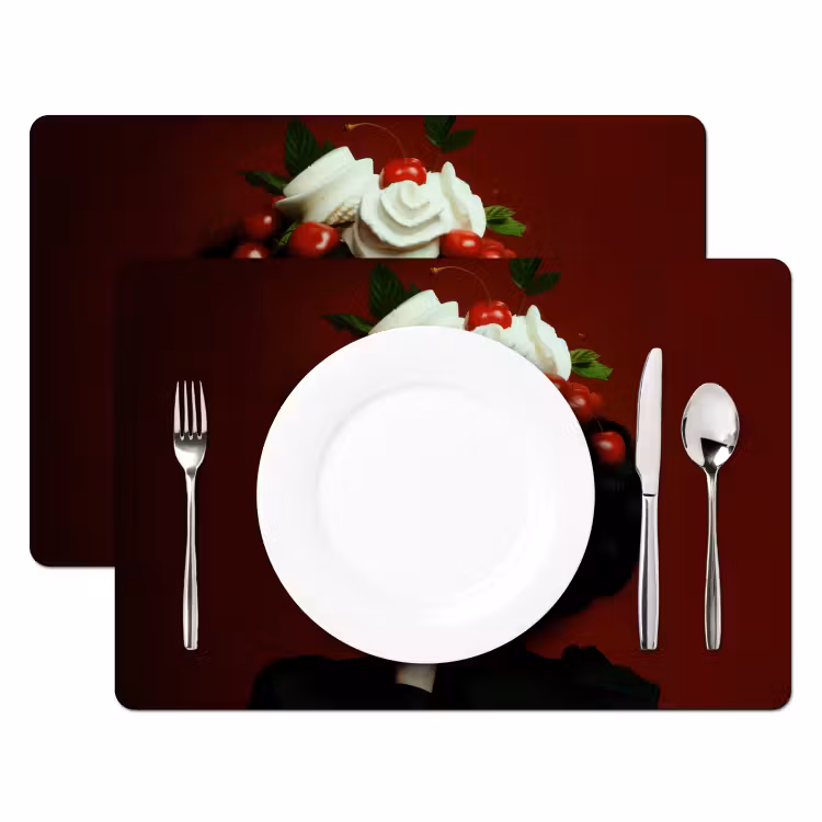 Vrouw - Kersen - Slagroom Placemat vinyl groot -zzsfeer2_Kitchenyeah-website
