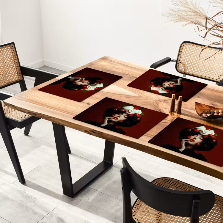 Vrouw - Kersen - Slagroom Placemat vinyl groot -zzsfeer4_Kitchenyeah-website