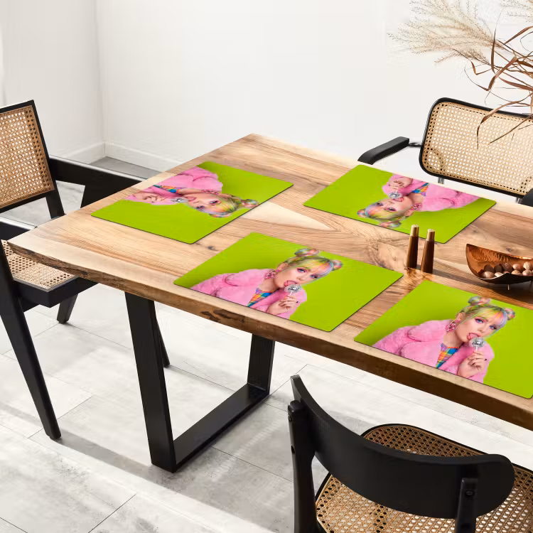 Vrouw - Kleurrijk haar - Pop art - Modern - Levendig Placemat vinyl groot -zzsfeer4_Kitchenyeah-website
