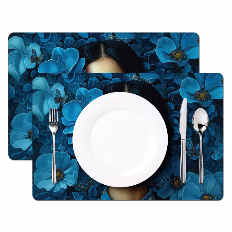 Vrouw - Bloemen - Blauw - Aesthetic - Luxe Placemat vinyl groot -zzsfeer2_Kitchenyeah-website