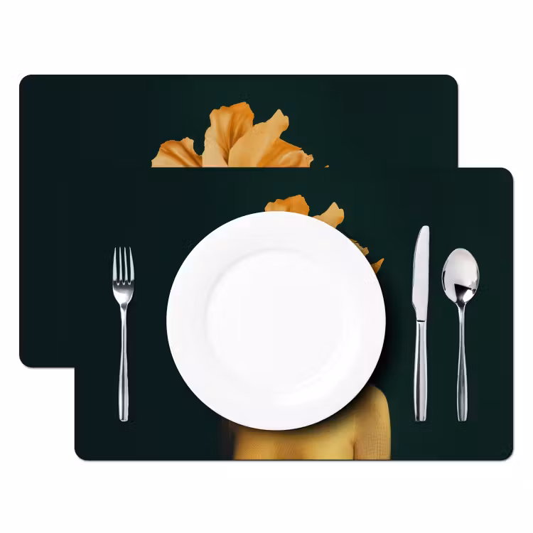 Vrouw - Hoed - Geel Placemat vinyl groot -zzsfeer2_Kitchenyeah-website