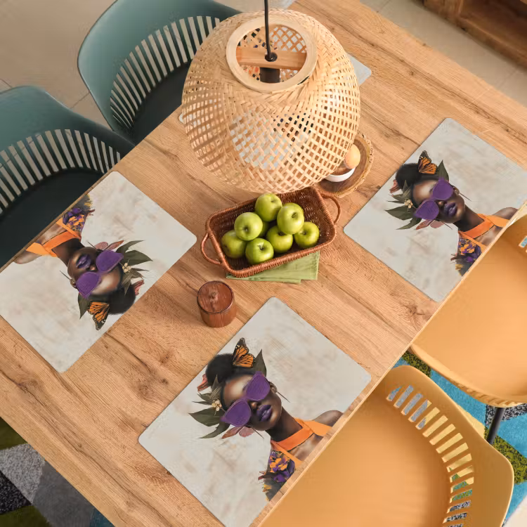 Vrouw - Zonnebril - Vlinder - Bloemen Placemat vinyl groot -zzsfeer5_Kitchenyeah-website