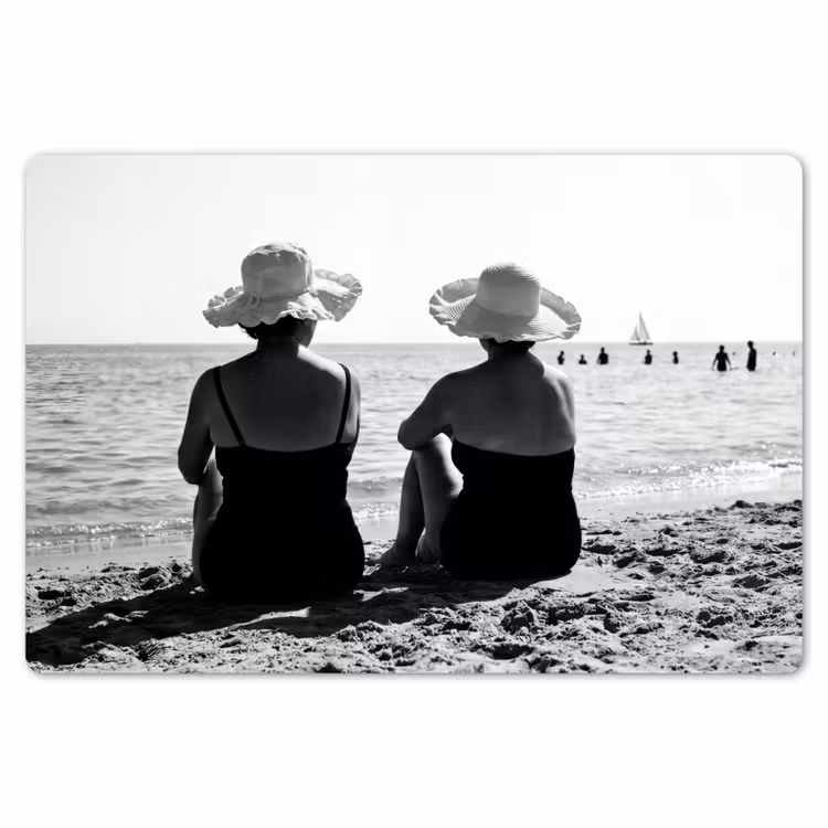 Vrouwen - Zonnehoed - Strand - Zwart - Wit Placemat vinyl groot -zzsfeer1_Kitchenyeah-website