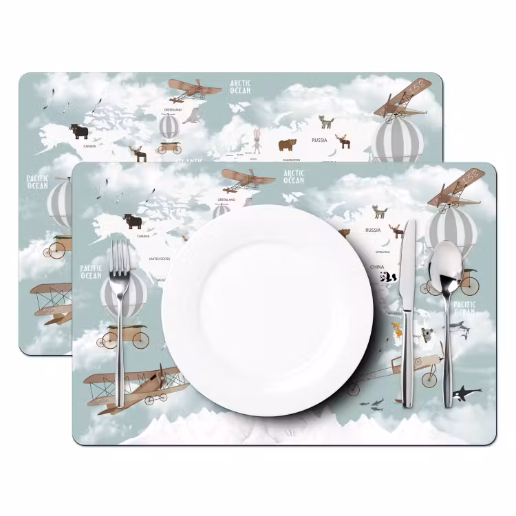 Wereldkaart - Kind - Vliegtuig Placemat vinyl groot -zzsfeer2_Kitchenyeah-website