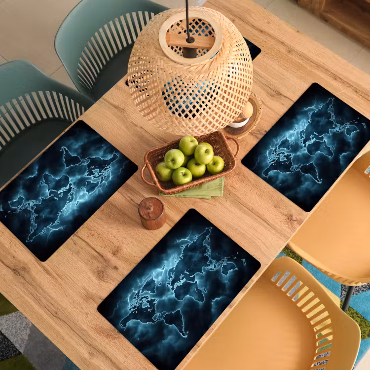 Wereldkaart - Bliksem - Blauw Placemat vinyl groot -zzsfeer5_Kitchenyeah-website