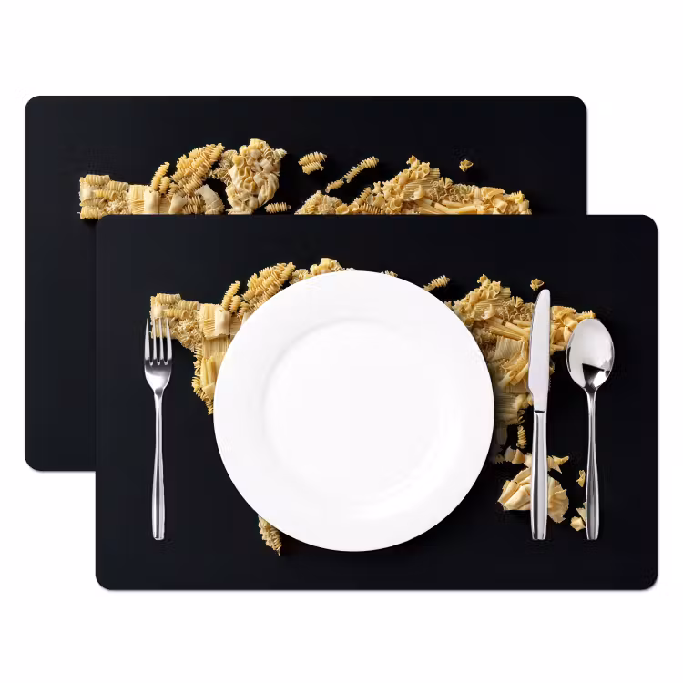 Wereldkaart - Pasta - Zwart Placemat vinyl groot -zzsfeer2_Kitchenyeah-website