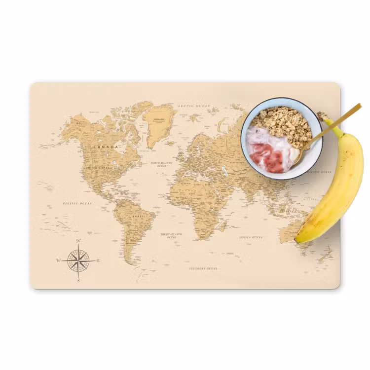 Wereldkaart - Realistisch - Beige Placemat vinyl groot -zzzproduct_Kitchenyeah-website