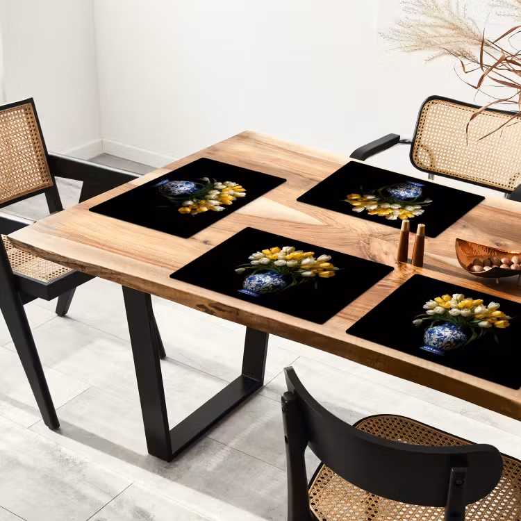 Geel - Tulpen - Vaas - Bloemen Placemat vinyl groot -zzsfeer4_Kitchenyeah-website