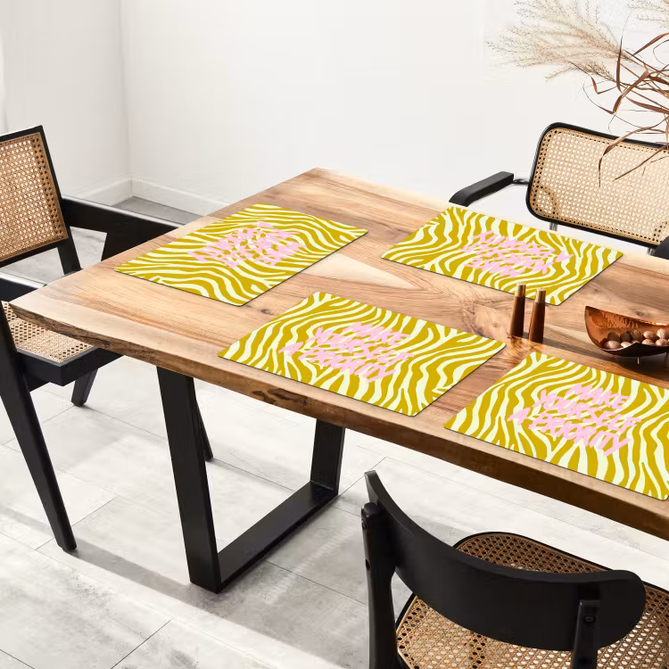 Zebraprint - Priority - Roze Placemat vinyl groot -zzsfeer4_Kitchenyeah-website