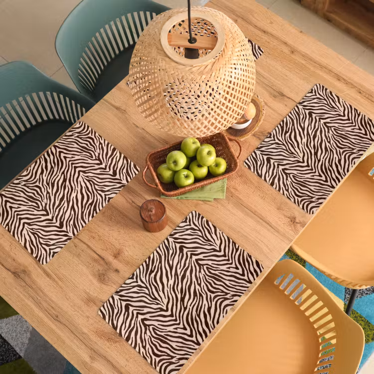 Zebra - Strepen - Bruin Placemat vinyl groot -zzsfeer5_Kitchenyeah-website