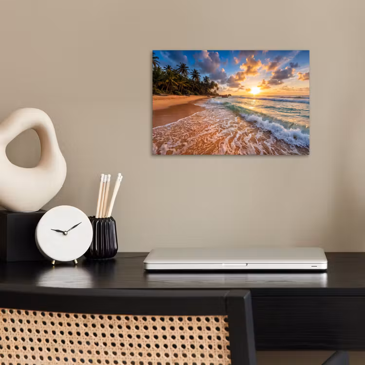 Strand - Zonsondergang - Golven - Natuur - Goud poster papier klein -sfeer1