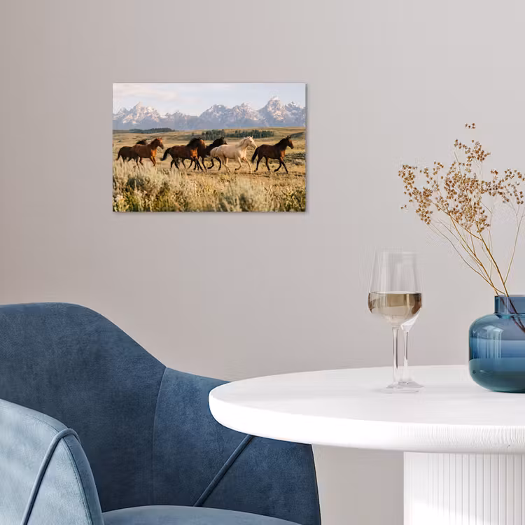 Paarden - Kudde - Bergen - Vrijheid - Wild poster papier klein -sfeer3