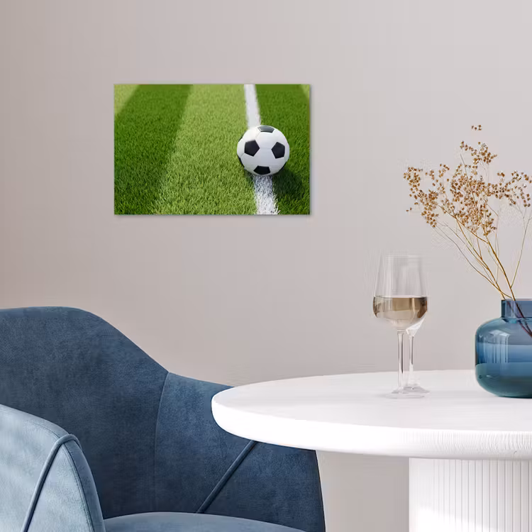 Voetbal - Grasveld - Sport - Groen poster papier klein -sfeer3