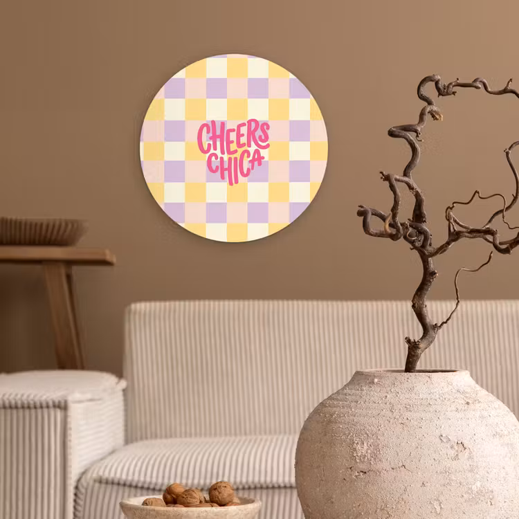 Cheers Chica - Ruitjes - Lila - Geel Wandcirkel kunststof plaat 5mm dik klein -sfeer1