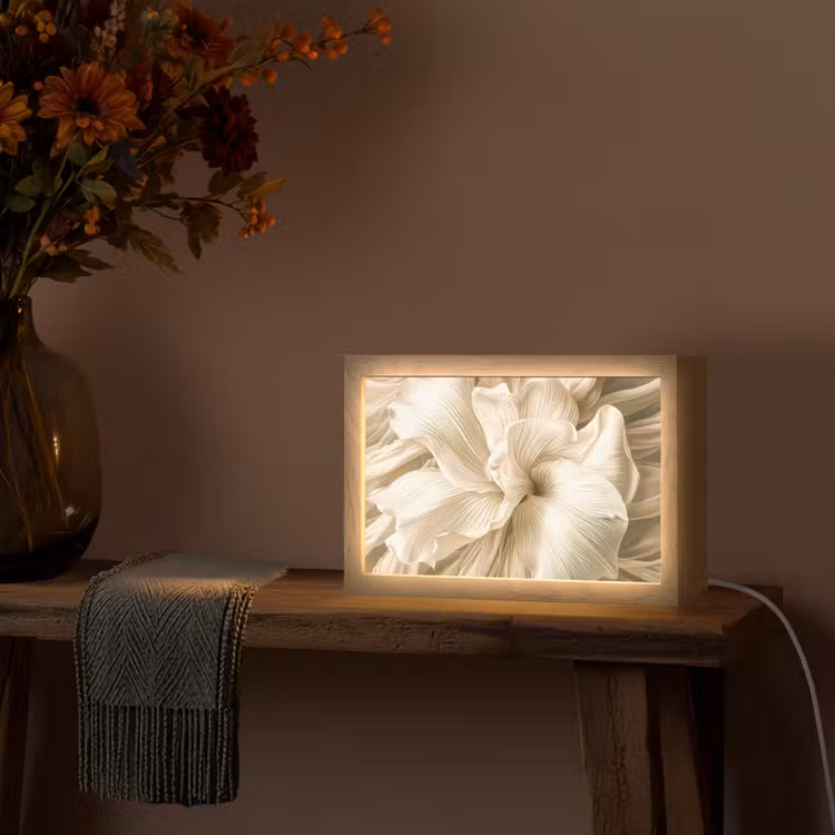 Abstract - Beige - Bloemen - Natuur Light Box met kabel (Tafellamp) klein -sfeer4