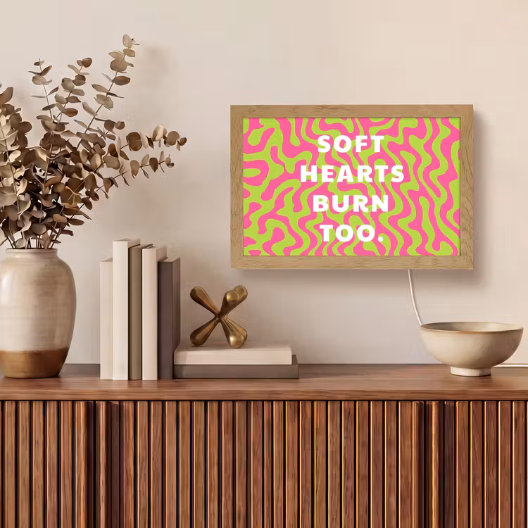 Abstract - Quote - Centraal - Roze Light Box met kabel (Tafellamp) klein -sfeer2