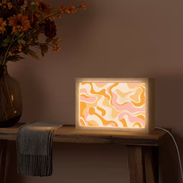 Abstract - Golvend - Oranje Light Box met kabel (Tafellamp) klein -sfeer4