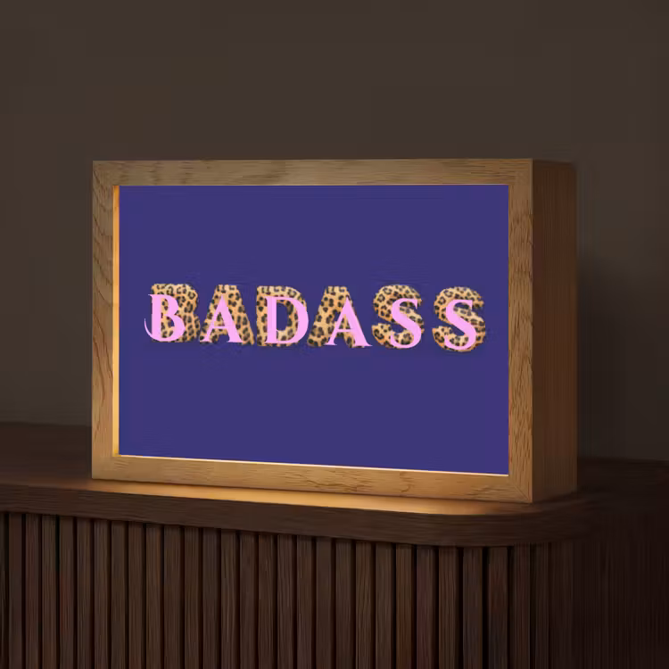 Badass - Panterpint - Schaduw - Roze Light Box met kabel (Tafellamp) klein -z3d_website