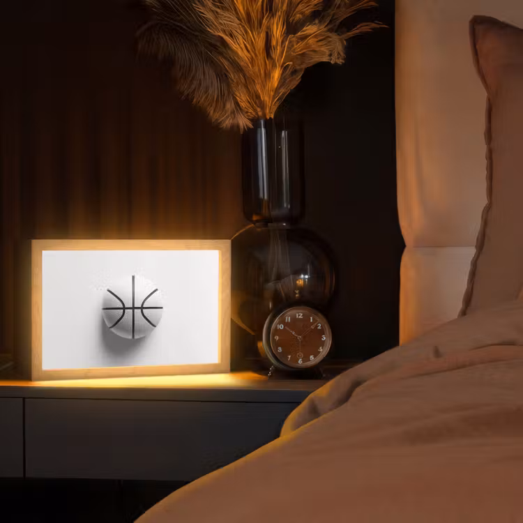 Basketbal - Wit - Schaduw - Lijnen Light Box met kabel (Tafellamp) klein -sfeer1