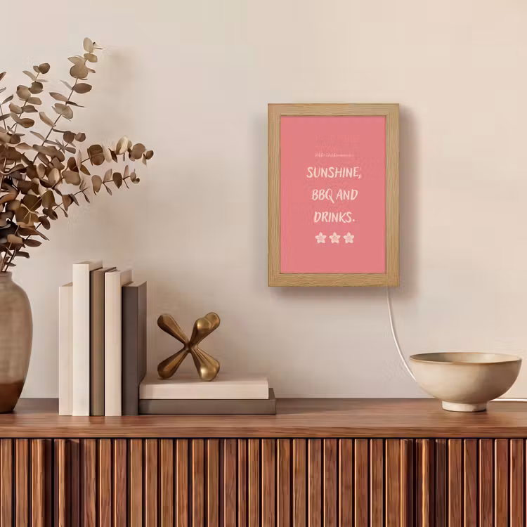 BBQ - Quote - Roze - Zomer Light Box met kabel (Tafellamp) klein -sfeer2